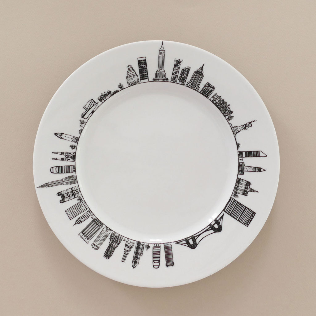 le plat plat new york par assiettes et compagnie c'est un véritable carnet de voyage dans la ville - une création assiettes et compagnie éditée par le porcelainier Revol - made in france