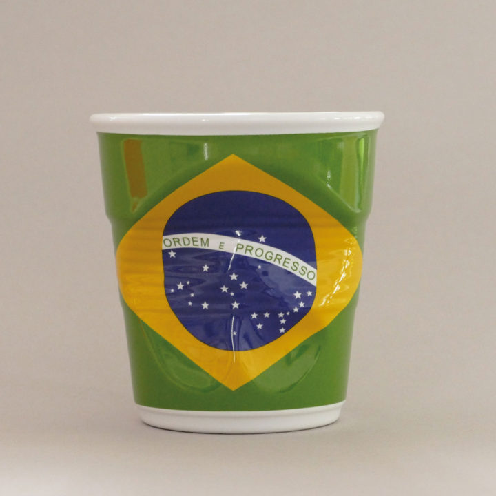pot à unstensiles Brésil par Revol porcelaine sur une idée originale de béatrice pene et assiettes et compagnie