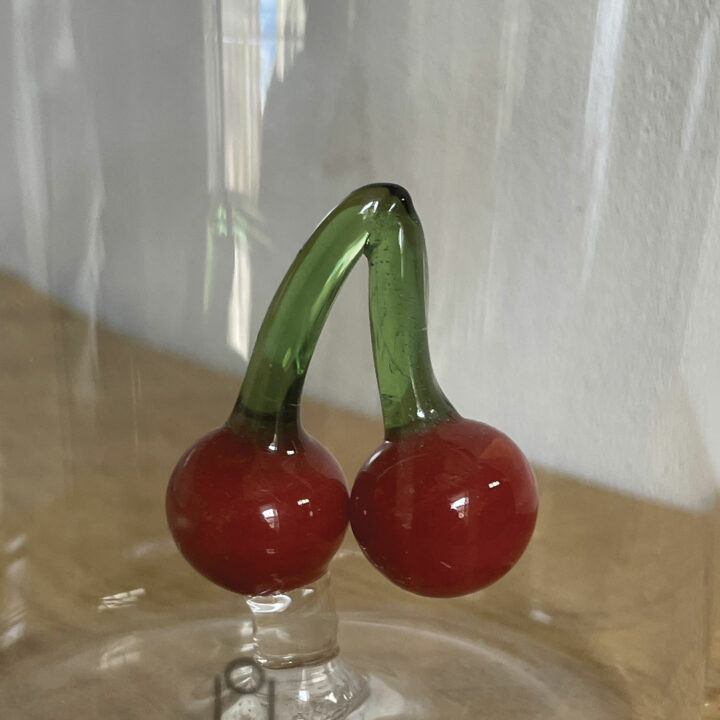 verre les cerises par ichendorf, un verre parfait pour vos tables basques et notamment l'assiette basque d'assiettes et cie