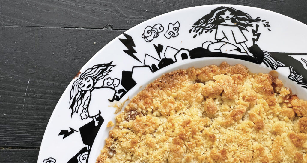 crumble-pommes-plat-creux-mer-et-filles-assiettes-et-compagnie